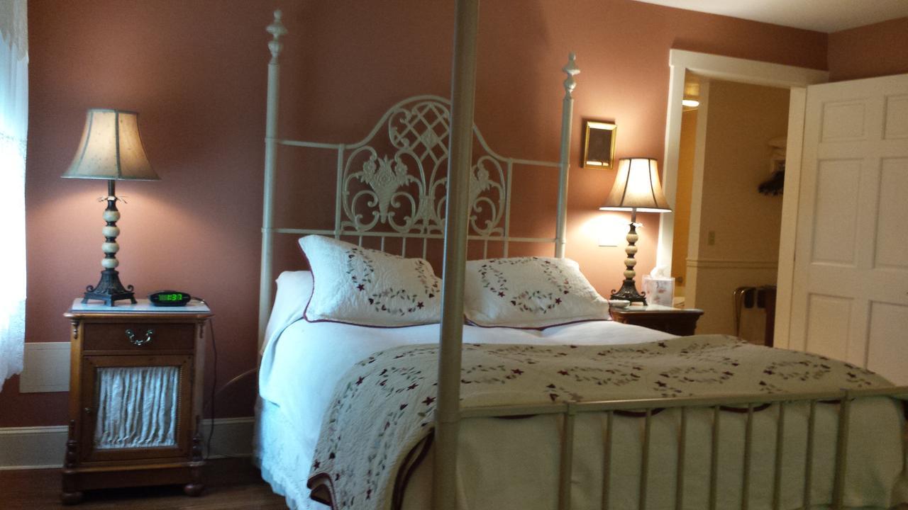 Eagles Mere Inn 3*